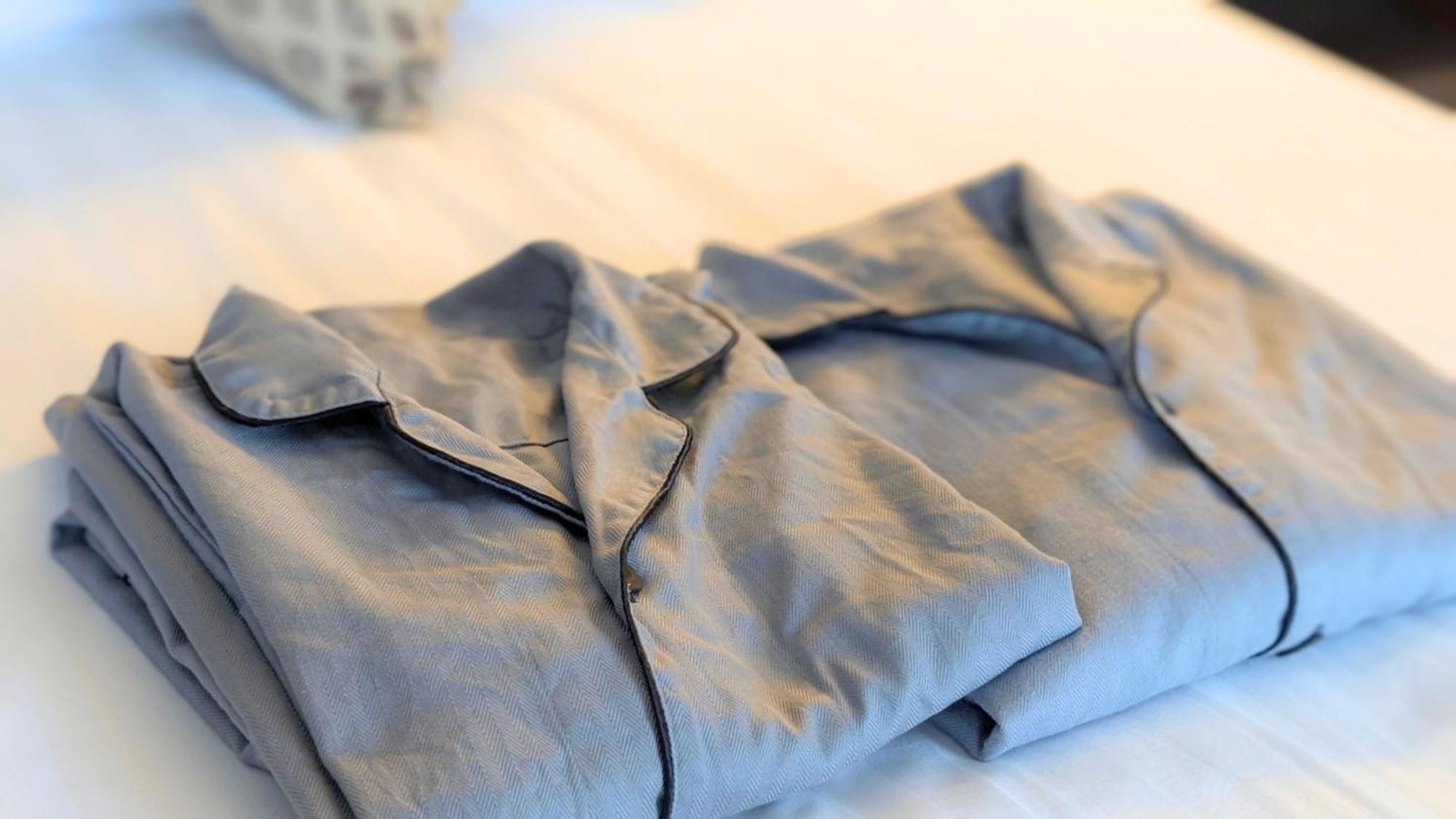 Premier Hotel Nakajima Park Sapporo Dış mekan fotoğraf Silk pajamas